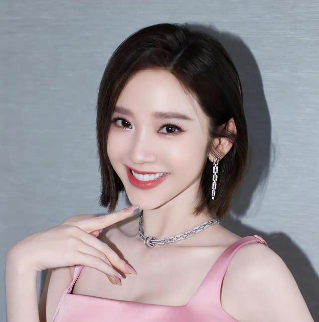  幕后真相揭秘：娱乐圈长久关系的隐形底层逻辑 新闻