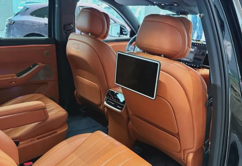  技术迭代与用户信任：问界M7「背刺」事件的技术深层剖析 汽车科技