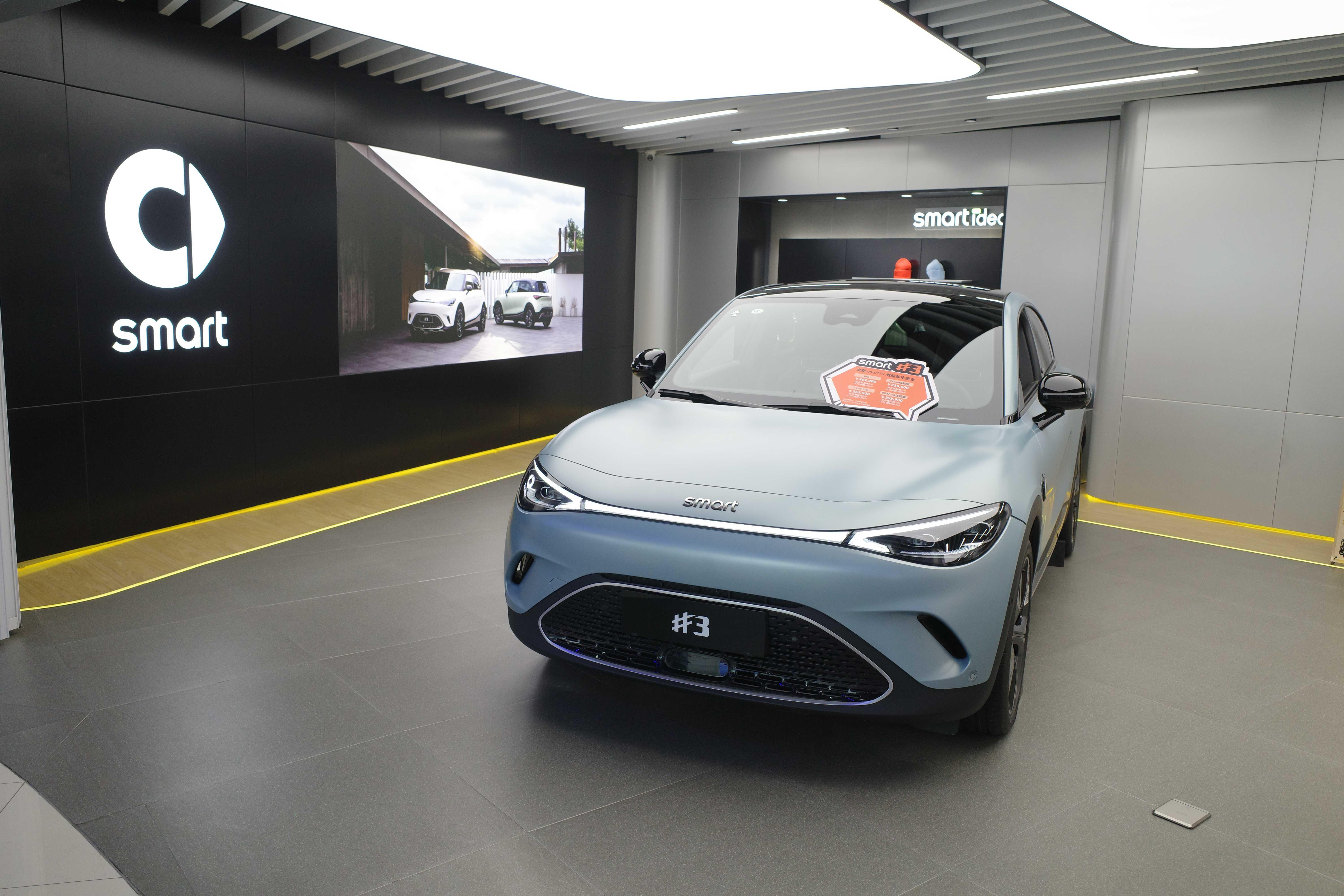  宾利添越插混电池隐患：64辆超豪车被限电！三星SDI电池隔膜缺陷深度技术解析 汽车科技